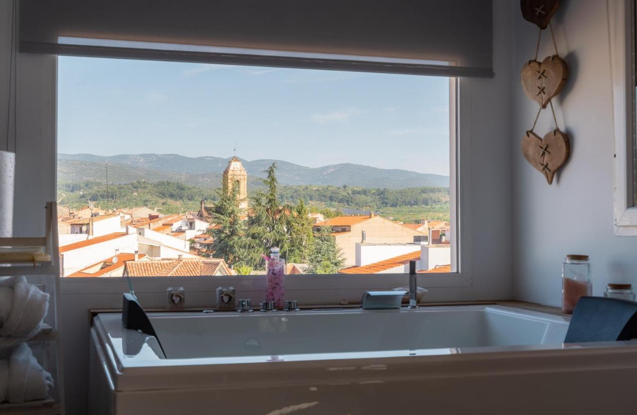 Gegant De Pedra Apartaments Adzaneta المظهر الخارجي الصورة