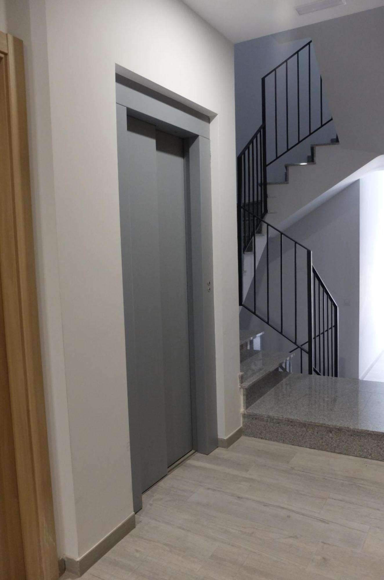 Gegant De Pedra Apartaments Adzaneta المظهر الخارجي الصورة